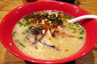 「赤丸新味」@博多一風堂 銀座店の写真