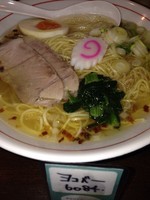 「塩ソバ650円 大盛り」@新町立麺食堂 スタンダップの写真