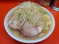 「ラーメン（650円）ニンニク」@ラーメン二郎 神田神保町店の写真