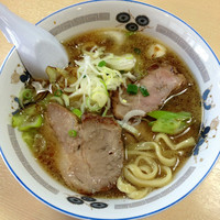 「ねぎチャーシューメン　￥７３０」@手打ラーメン 長八の写真