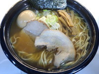 「昔ながらの中華そば（680円）＋味玉（100円）」@豚骨一燈の写真