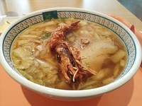 「おいしいラーメン￥530+有頭エビフライ￥150※」@どうとんぼり神座 平野店の写真