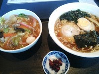 「Ｂセット（醤油ラーメン＋中華丼）」@中華 大黒屋の写真