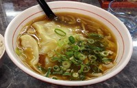 「わんたん麺＋半ライス(750円＋100円)」@きんか本舗の写真