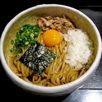 「和え豚そば￥８００＋カレー￥０」@俺の空 新宿店の写真