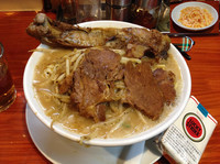 「豚様ラーメン + チェダーチーズ」@豚系ラーメン 豚神様の写真