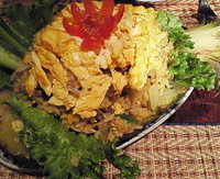 「パイナップル炒飯　１４８０円」@沌 丸の内PCP店の写真