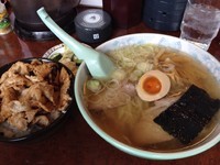 「さっぱり正油らーめん＋肉丼」@青竹手打ちラーメン 桐生宿の写真