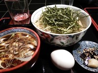 「鶏蕎麦770円＋中華麺に変更10円＋冷酒」@鈴木庄兵衛商店の写真