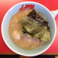「ラーメン＋Ｓ味玉（590円）」@ラーメン山岡家 千葉鎌ヶ谷店の写真