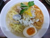 「旨辛似星ラーメン（辛さ普通）」@ラーメン愉悦処 似星の写真