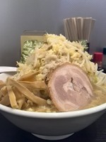 「[期間限定]ガッツリラーメン　750円」@hama24の写真