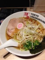 「ラーメンライト」@TOKYO UNDER GROUND RAMEN 頑者の写真