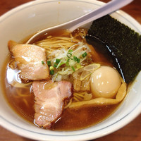 「醤油ラーメン味玉」@麺処 びぎ屋の写真
