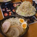 豚次郎冠者らーめん(野菜大盛りニンニク抜き)
