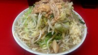 「小ラーメン　ブタ入り」@ラーメン二郎 中山駅前店の写真