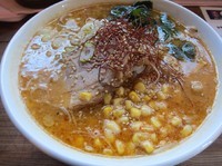 「炙りチャーシュー濃厚みそラーメン（８８０円）」@つけそば 傑流の写真