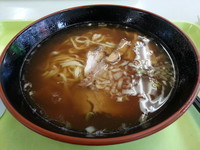 「醤油ラーメン（５３０円）」@府中運転免許試験所B1食堂の写真