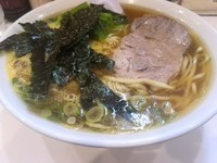 「納豆らぁめん（大盛り無料）750円の品」@らぁめん ほりうち 新橋店の写真