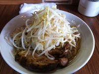 「ガッツリラーメン」@中華そば 伝堂の写真