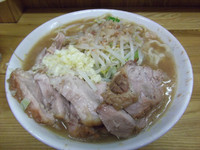 「小豚ラーメン(750円)」@ラーメン二郎 赤羽店の写真