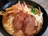 「【冬季限定】味噌ラーメン（８６０円）」@麺屋 ひな多の写真