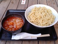 「辛しつけ麺、特盛」@三ツ矢堂製麺 ぐりーんうぉーく多摩店の写真