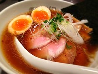 「特製中華そば」@ソラノイロ ARTISAN NOODLESの写真