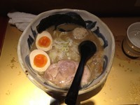 「特製煮干し塩そば」@麺屋 音の写真