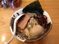 「極地煮干しそば 830円（味玉クーポン利用）」@下町中華そば すずめ食堂の写真