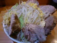 「小ブタ みそのプーさん しょうが 麺少なめ ニンニク少し」@ラーメン二郎 八王子野猿街道店2の写真