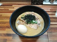 「かけらーめん雲丹搾り＋味玉・鶏チャーシュー」@鮮魚らーめん 五ノ神水産の写真