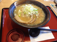 「仙台辛みそラーメン¥880」@寿松庵 仙台空港店の写真