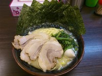 「チャーシューメン 塩 海苔 ライス」@横浜家系ラーメン 大黒家の写真