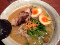 「極み豚骨」@らー麺スミイチ 大阪和泉店の写真