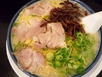 「Wラーメン」@博多ラーメン しばらく 西新店の写真