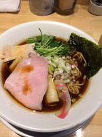 「鶏SOBA」@Ginza Noodles むぎとオリーブの写真