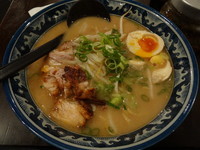 「らーめん」@進化驀進 京町堀本店の写真