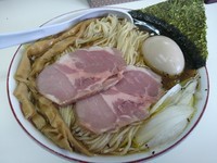 「【限定】王様中華そば（大盛り）　＋味玉：サービス券」@乱切り手もみ中華そば りょうがの写真