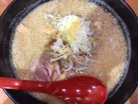 「水曜日限定 味噌ラーメン」@麺屋 翔 西新宿本店の写真