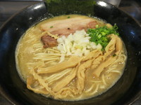 「とりそば塩味700円」@麺堂 稲葉 Kuki styleの写真