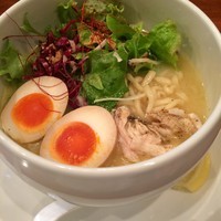「半熟味玉 鶏白湯麺（プチごはん付き）@850」@鶏白湯麺 蔭山 高田馬場店の写真