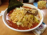 「味噌オロチョンラーメン 辛さ６倍 + ネギ」@赤レンガの写真