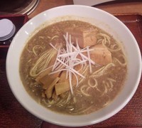 「【限定】 煮干らーめん：680円」@麺処 古武士 新宿西口小滝橋通り店の写真