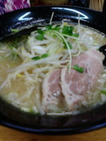 「らーめん（細麺）」@本格とんこつラーメン専門店 花カツミの写真