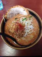 「北海道辛味噌ラーメン➕大盛り➕麺硬め➕炙りチャーシュー1枚」@味噌屋庄助 仁戸名店の写真