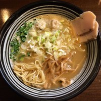 「純鶏白湯(醤油)¥700円(+替玉80円)」@鶏々 TORIDORIの写真