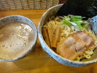 「燻つけ麺」@豚骨らーめん れんの写真