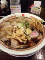 「〖期間限定〗肉そば（並）780円」@魁 肉盛りつけ麺 六代目けいすけの写真