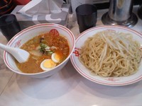 「冷やし五目味噌、麺超特盛」@蒙古タンメン 中本 町田店の写真